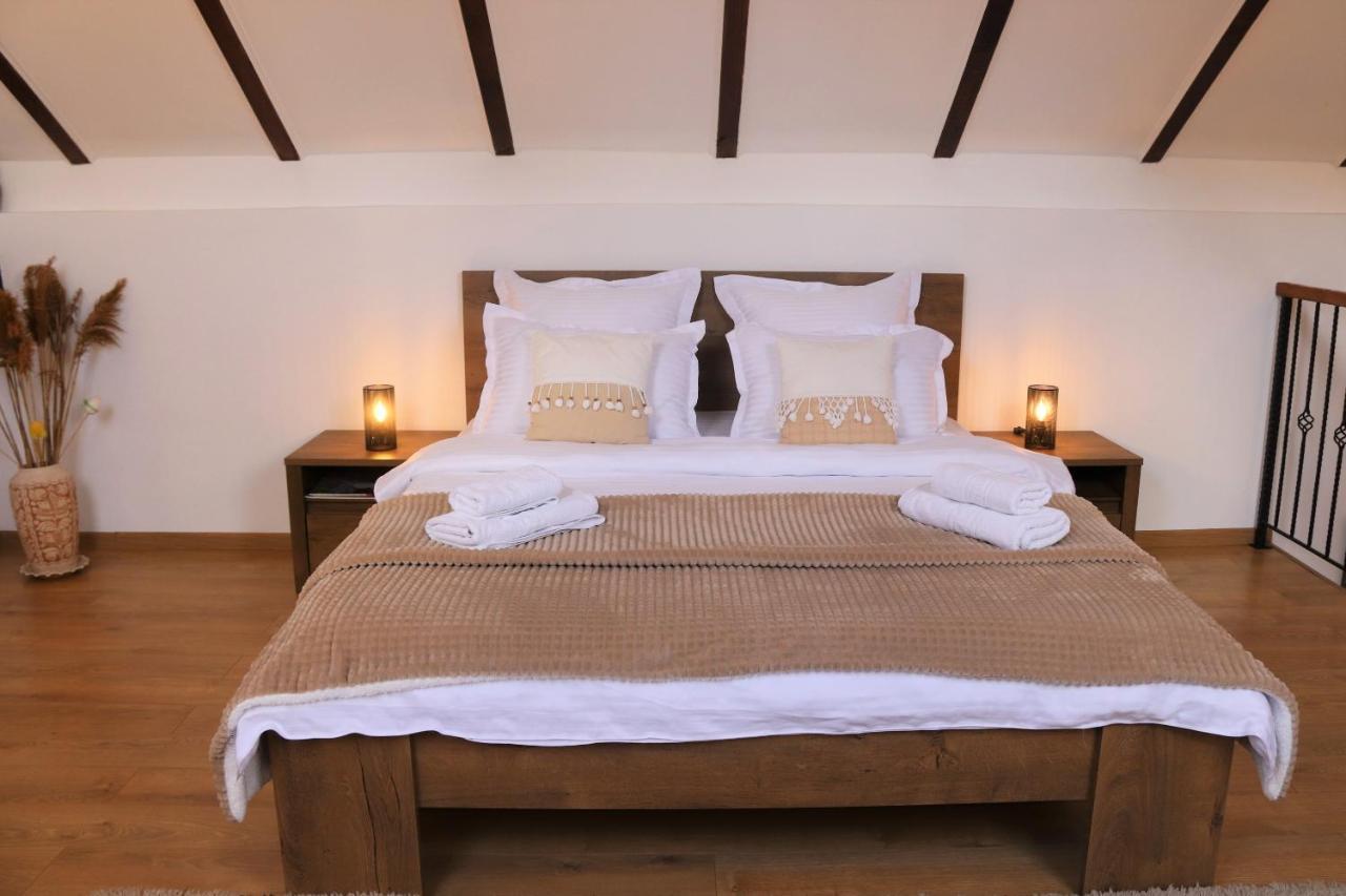 Casa De Vacanta Ayan Harman ภายนอก รูปภาพ