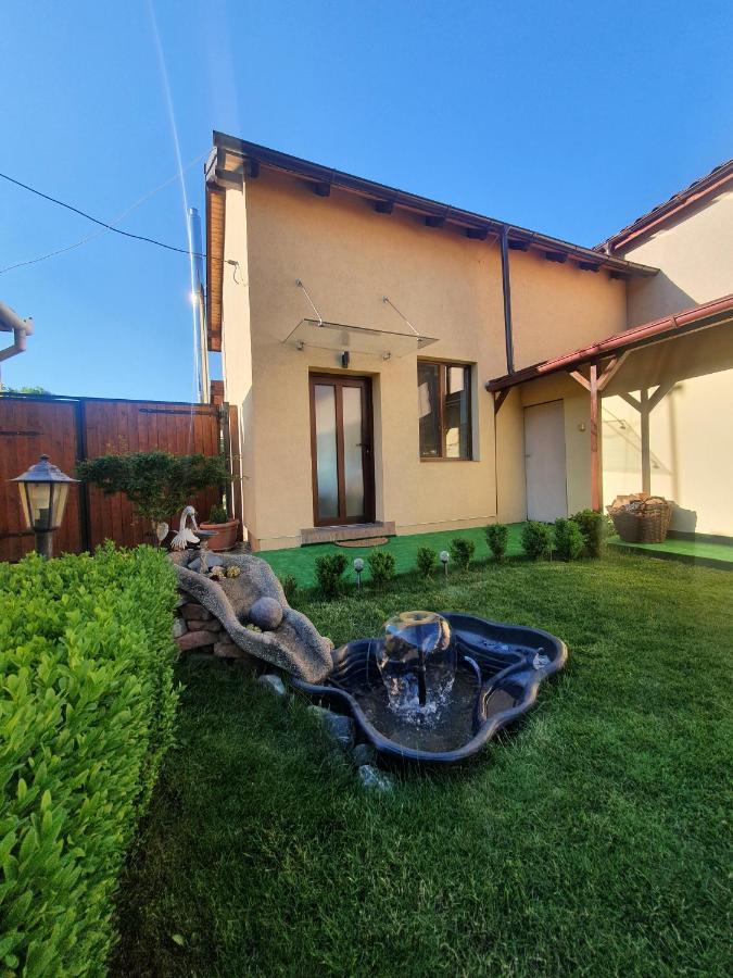 Casa De Vacanta Ayan Harman ภายนอก รูปภาพ