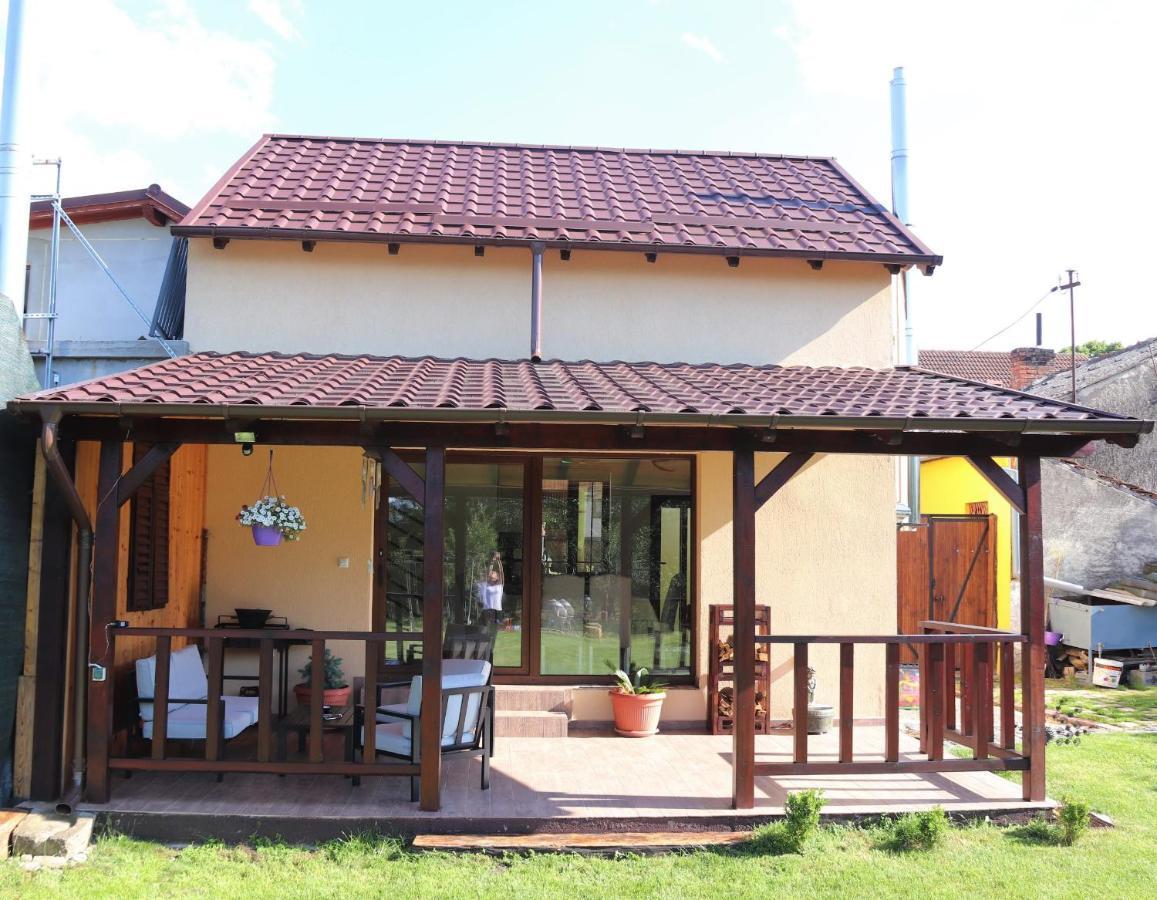 Casa De Vacanta Ayan Harman ภายนอก รูปภาพ