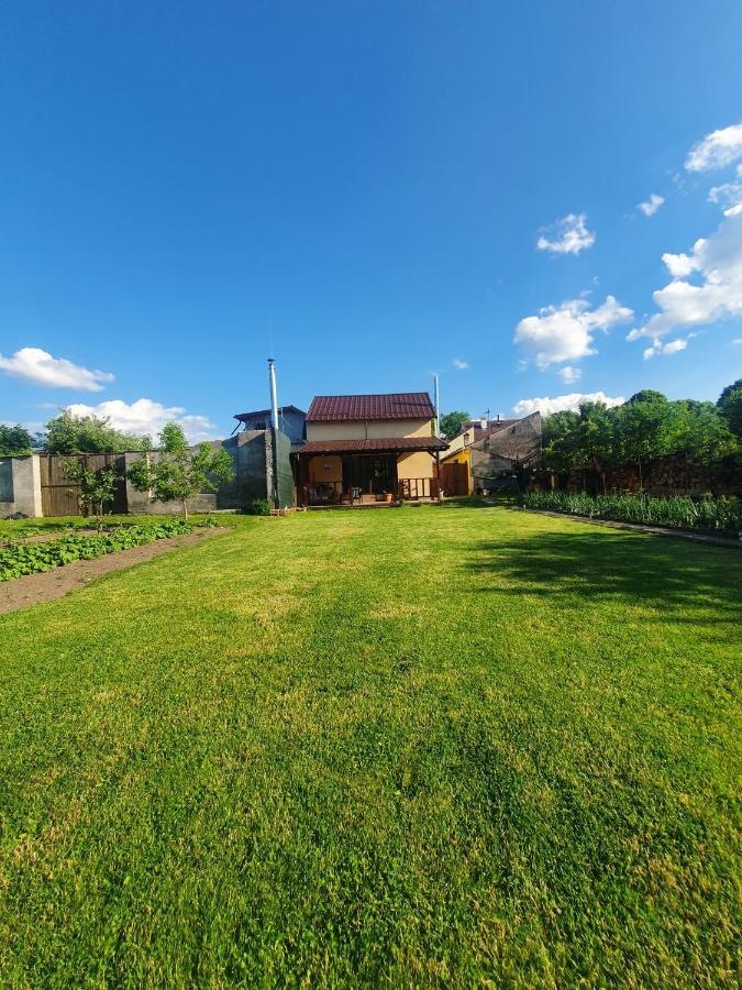 Casa De Vacanta Ayan Harman ภายนอก รูปภาพ