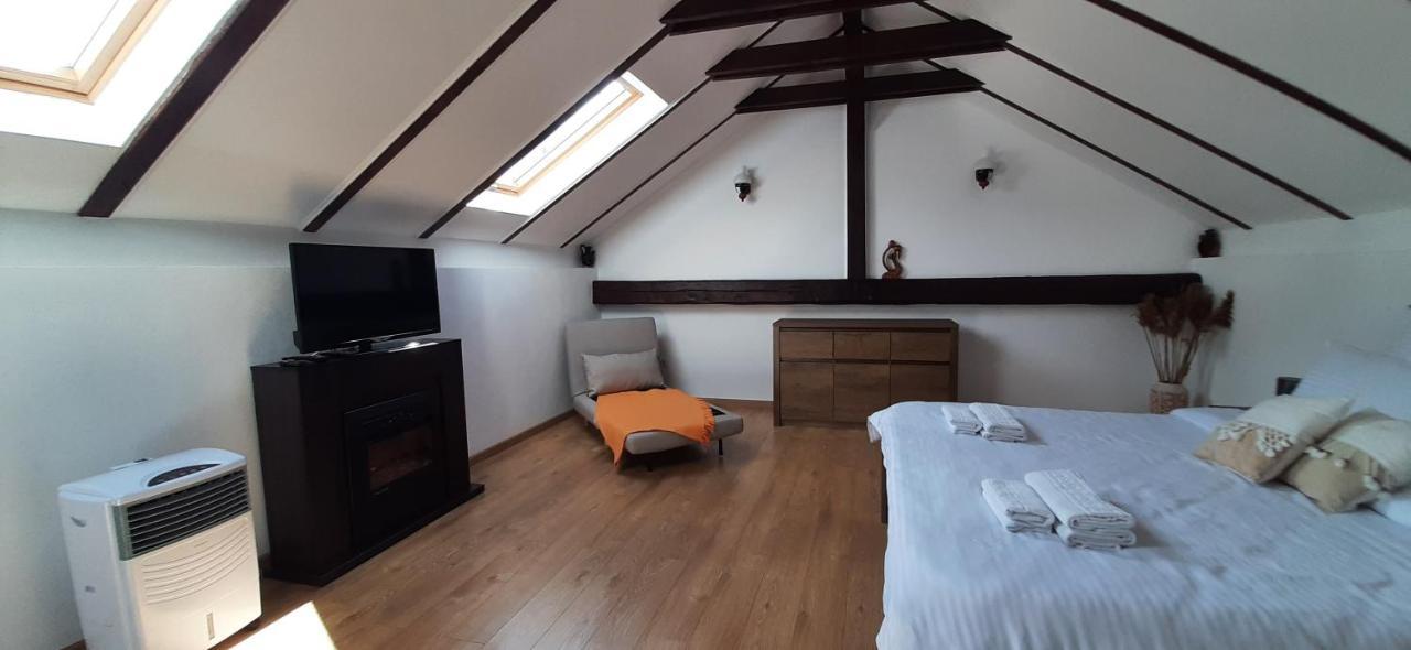 Casa De Vacanta Ayan Harman ภายนอก รูปภาพ