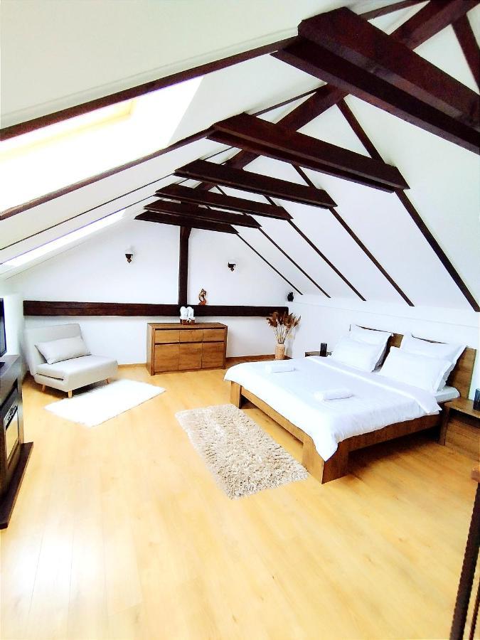 Casa De Vacanta Ayan Harman ภายนอก รูปภาพ